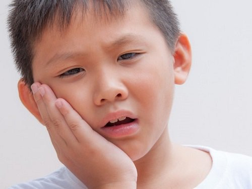 Sâu răng hàm ở trẻ 4 tuổi có nguy hiểm không và cách chăm sóc hiệu quả